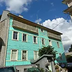 Center Of Apartments, Bus Station 1min, Airport 5 Min *