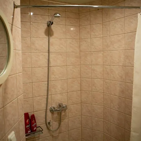 Center Of Apartments, Bus Station 1min, Airport 5 Min Apartament Tallin